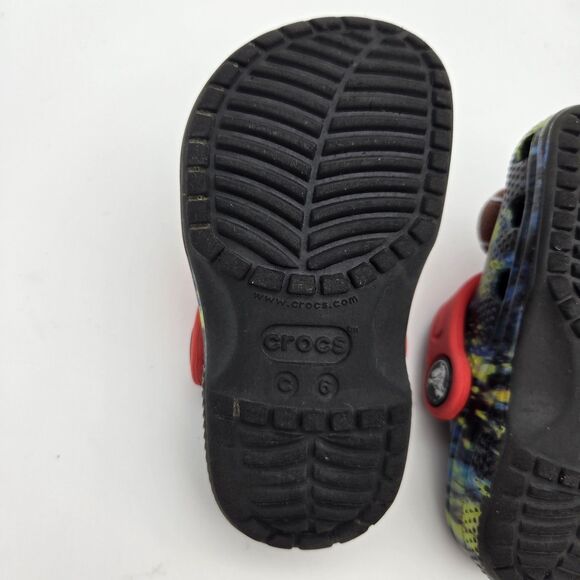 Crocs Kids Classic Clog 6C Black Tie Dye Unisex Water Shoes Slip On Casual - Picture 12 of 13